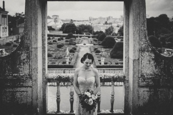 chic-lisbon-wedding-at-fronteira-palace-lookimaginary-28
